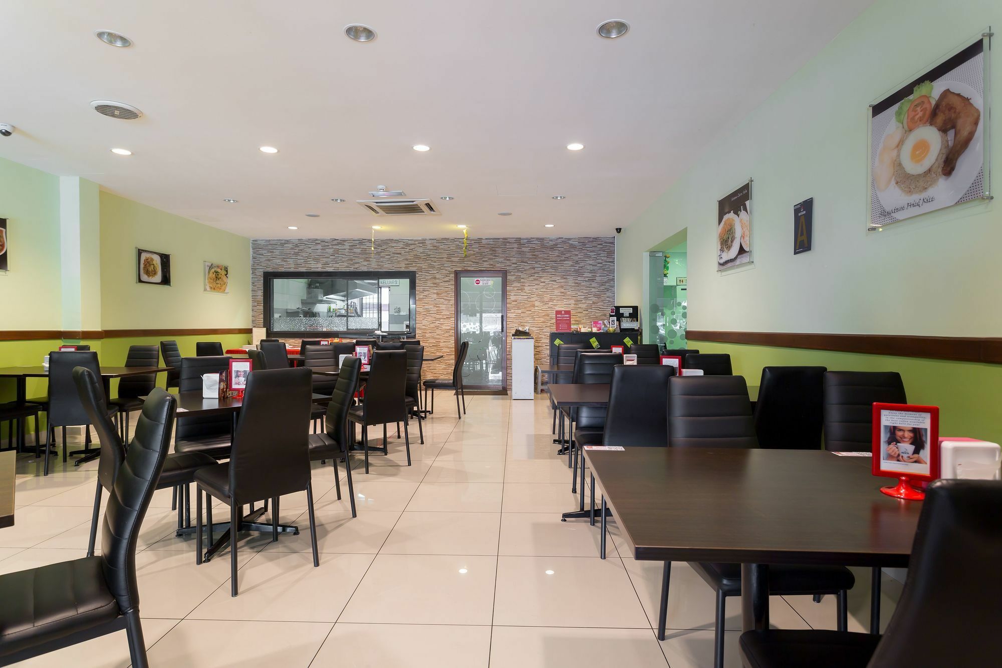 Zen Rooms Twin Hotel Kuala Lumpur Buitenkant foto