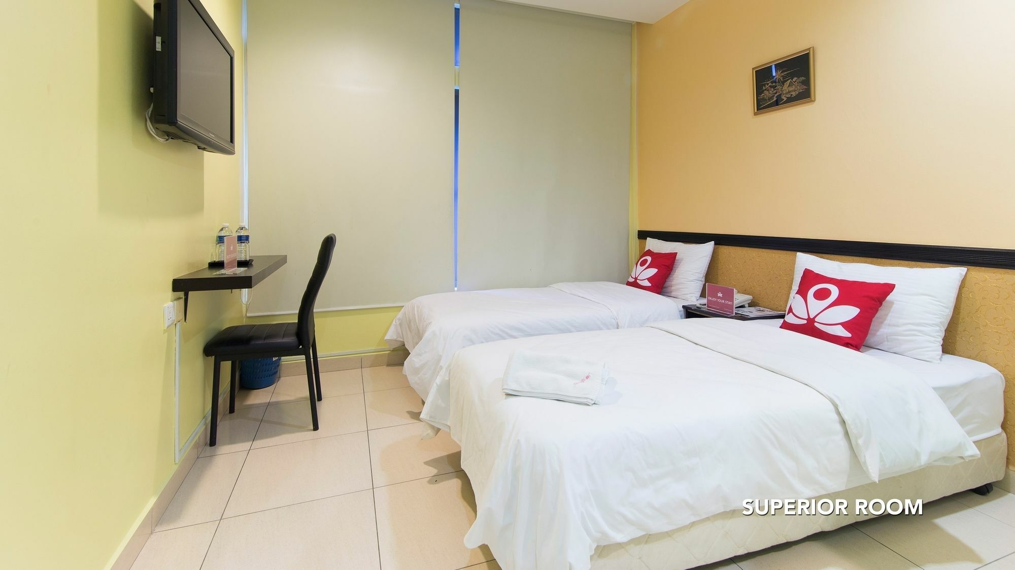 Zen Rooms Twin Hotel Kuala Lumpur Buitenkant foto