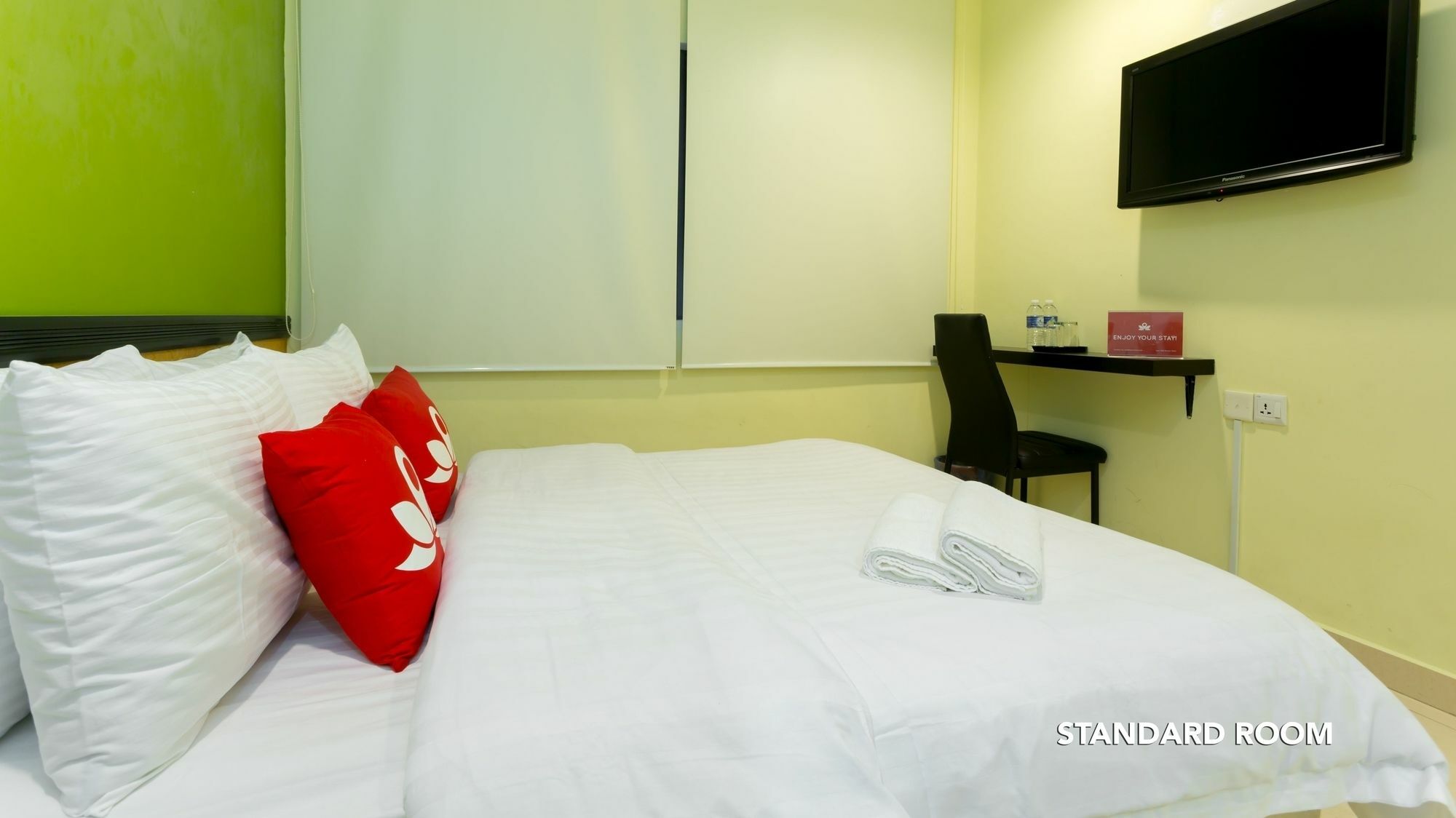 Zen Rooms Twin Hotel Kuala Lumpur Buitenkant foto